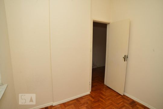 Quarto 1 de apartamento para alugar com 3 quartos, 90m² em Flamengo, Rio de Janeiro