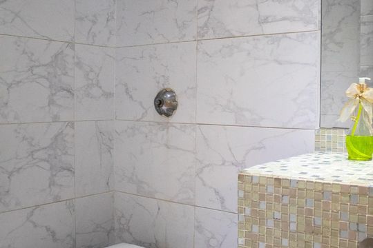 Lavabo de casa à venda com 5 quartos, 365m² em Grajau, Rio de Janeiro