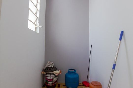 Quarto de Serviço de apartamento para alugar com 2 quartos, 79m² em Rio Branco, Porto Alegre