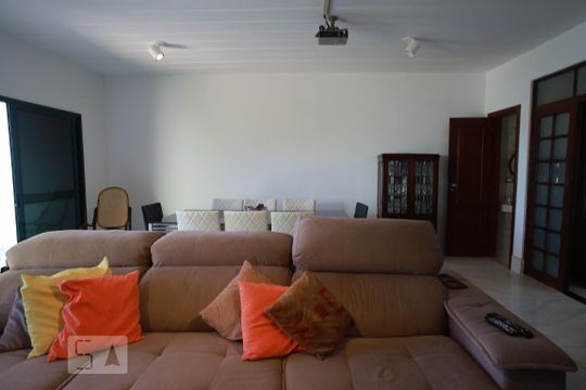 Sala de apartamento para alugar com 4 quartos, 280m² em Tijuca, Rio de Janeiro