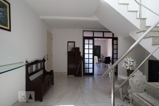 Hall de Entrada de apartamento para alugar com 4 quartos, 280m² em Tijuca, Rio de Janeiro
