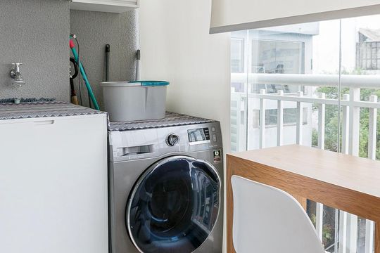 Varanda de kitnet/studio para alugar com 1 quarto, 36m² em Sumarezinho, São Paulo
