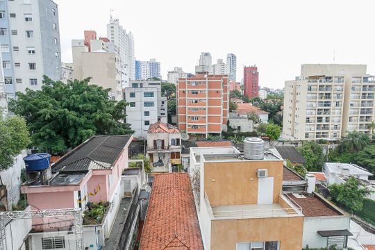 Vista da Suite de kitnet/studio para alugar com 1 quarto, 36m² em Sumarezinho, São Paulo
