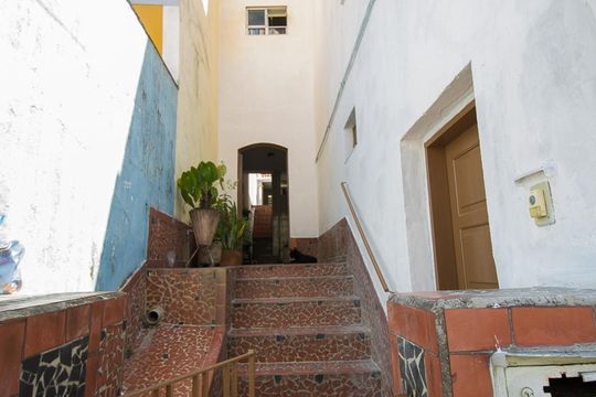Fachada de casa à venda com 2 quartos, 165m² em Jardim da Gloria, São Paulo