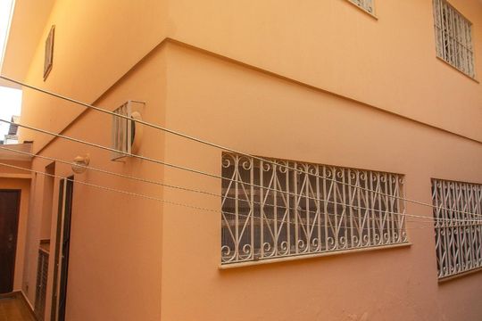 Quintal dos fundos de casa para alugar com 4 quartos, 255m² em Jardim Piqueroby, São Paulo