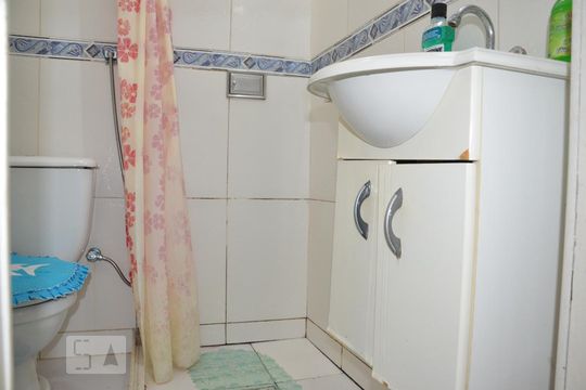 Banheiro de casa à venda com 4 quartos, 51m² em Engenho Novo, Rio de Janeiro