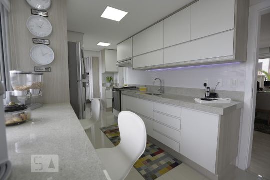 Cozinha de apartamento à venda com 3 quartos, 258m² em Vila Dom Pedro Ii, São Paulo