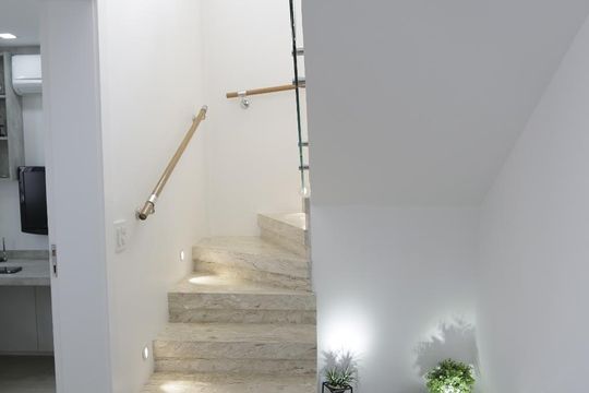 Escada de apartamento à venda com 3 quartos, 258m² em Vila Dom Pedro Ii, São Paulo