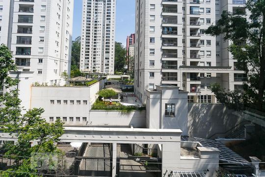 Vista da Rua de apartamento para alugar com 3 quartos, 198m² em Jardim Parque Morumbi, São Paulo