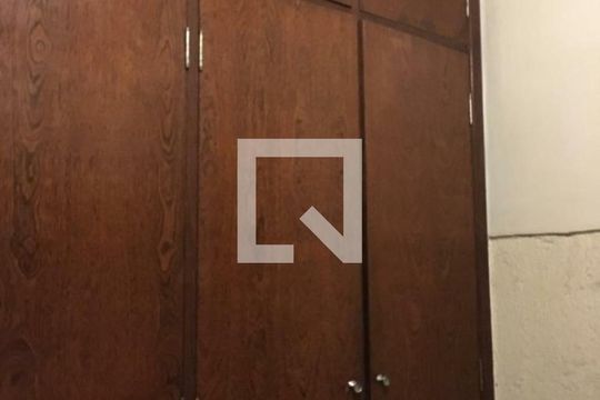 Casa à venda com 4 quartos, 180m² em Ouro Preto, Belo Horizonte