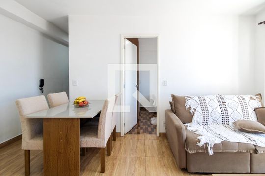 Sala de apartamento para alugar com 2 quartos, 49m² em Belém, São Paulo