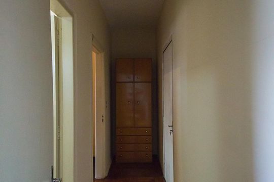 Corredor de casa à venda com 3 quartos, 180m² em Vila Moinho Velho, São Paulo