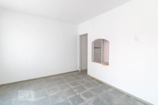 Sala de casa à venda com 2 quartos, 95m² em Casa Branca, Santo André