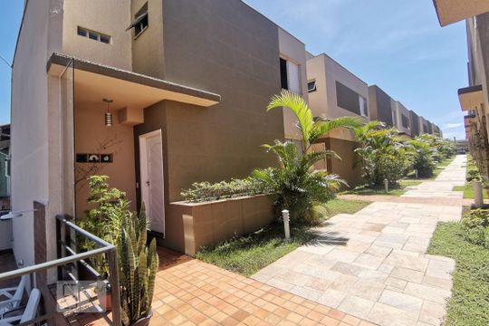 Fachada de casa de condomínio à venda com 3 quartos, 146m² em Jardim Monte Kemel, São Paulo