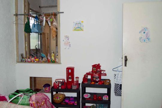 Quarto 1 de casa à venda com 3 quartos, 220m² em Vila Isabel, Rio de Janeiro