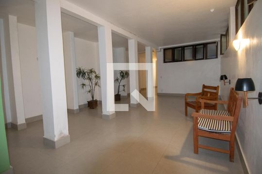 Área comum de apartamento para alugar com 2 quartos, 90m² em Copacabana, Rio de Janeiro