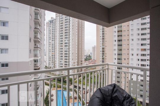 Varanda de apartamento para alugar com 2 quartos, 58m² em Água Branca, São Paulo