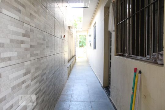 Área Comum de casa para alugar com 1 quarto, 25m² em Jardim das Flores, Osasco