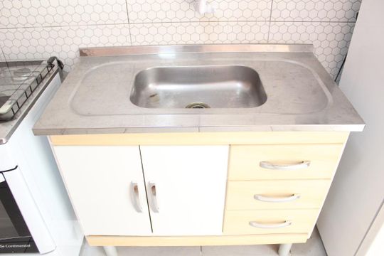 Cozinha - Pia de casa para alugar com 1 quarto, 25m² em Jardim das Flores, Osasco
