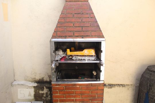 Área de Serviço - Churrasqueira de casa para alugar com 1 quarto, 25m² em Jardim das Flores, Osasco