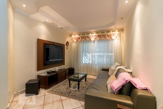 Sala de casa à venda com 3 quartos, 185m² em Vila Moreira, Guarulhos