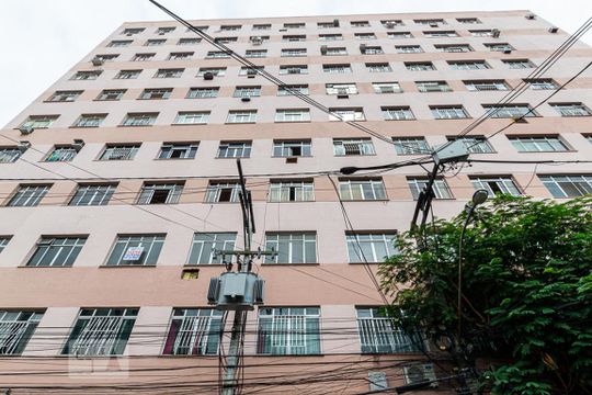 Fachada de apartamento à venda com 2 quartos, 80m² em Centro, Niterói