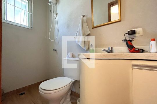 Lavabo de casa à venda com 3 quartos, 110m² em Vila da Saúde, São Paulo