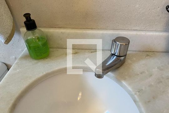 Lavabo de casa à venda com 3 quartos, 110m² em Vila da Saúde, São Paulo