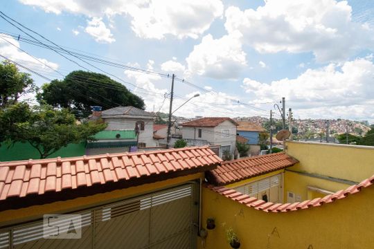 Vista de casa à venda com 3 quartos, 375m² em Parque Alves de Lima, São Paulo