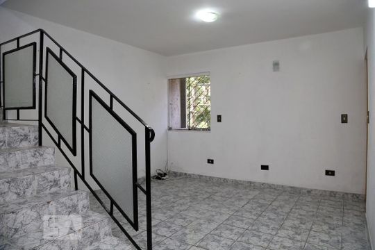 Sala 2 de casa para alugar com 5 quartos, 400m² em Parque Monte Alegre, Taboão da Serra