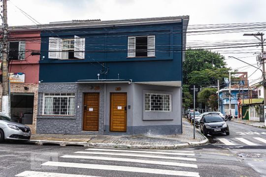 Fachada de casa à venda com 2 quartos, 100m² em Chácara Santo Antônio (zona Sul), São Paulo