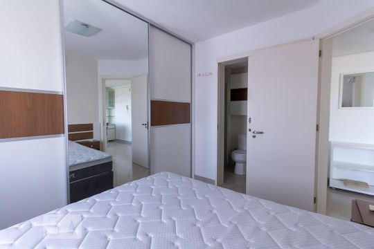 quarto 1 - suíte de apartamento para alugar com 1 quarto, 41m² em Auxiliadora, Porto Alegre