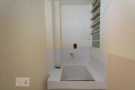 Lavanderia  de apartamento para alugar com 2 quartos, 65m² em Vila Mariana, São Paulo