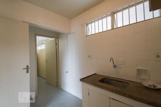 Cozinha  de apartamento para alugar com 2 quartos, 65m² em Vila Mariana, São Paulo
