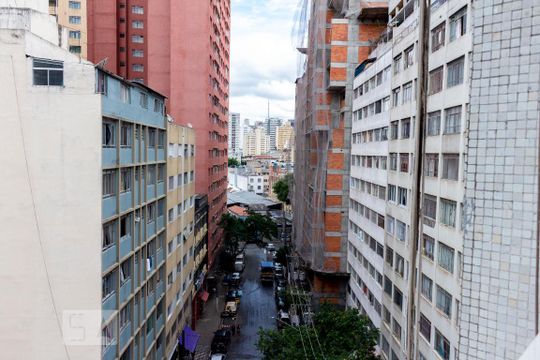 Vista de kitnet/studio à venda com 1 quarto, 30m² em Liberdade, São Paulo