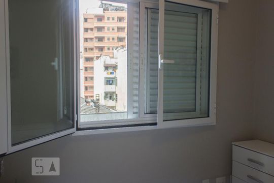 Quarto de apartamento para alugar com 1 quarto, 41m² em República, São Paulo