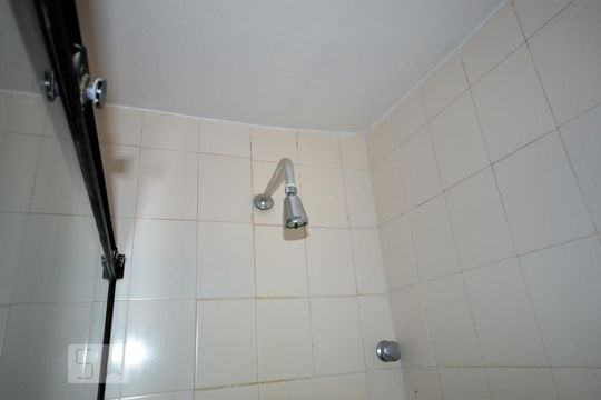 Chuveiro de apartamento à venda com 4 quartos, 175m² em Botafogo, Rio de Janeiro