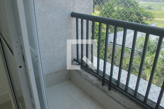 Sacada de apartamento para alugar com 2 quartos, 49m² em Socorro, São Paulo