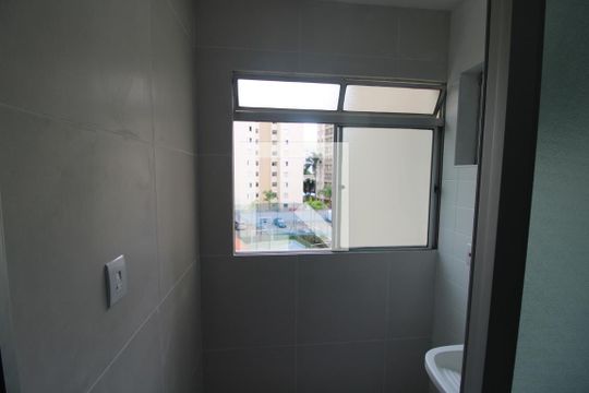Área de Serviço de apartamento para alugar com 3 quartos, 63m² em Vila Guilherme, São Paulo