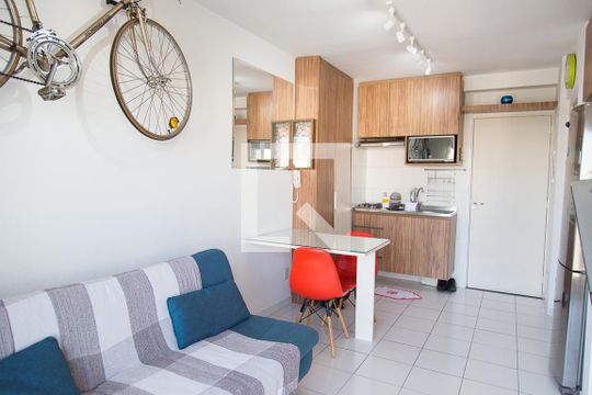 Sala de apartamento para alugar com 1 quarto, 34m² em Brás, São Paulo
