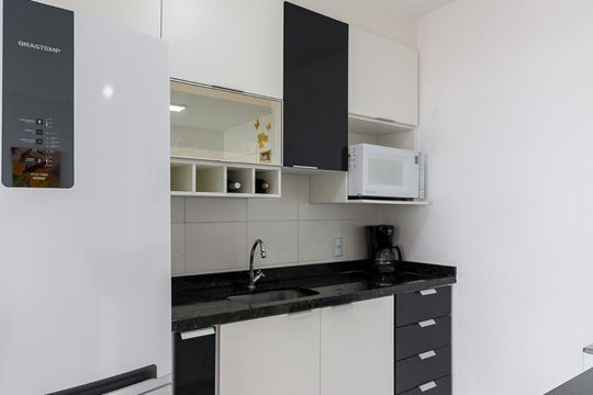 Cozinha de apartamento para alugar com 2 quartos, 66m² em Jardim Flor da Montanha, Guarulhos