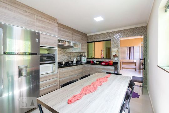 Cozinha de casa à venda com 3 quartos, 250m² em Jardim Bela Vista, Guarulhos