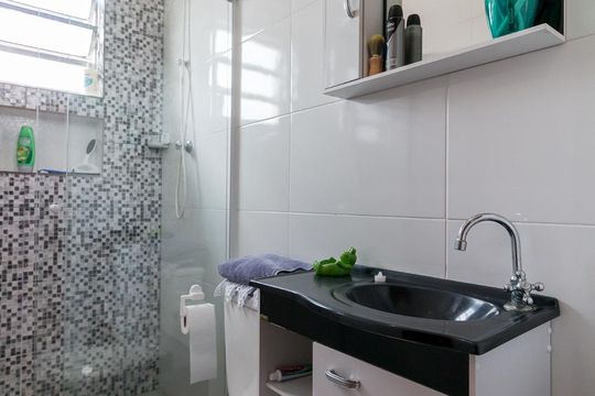 Banheiro quarto 1 suíte de casa à venda com 3 quartos, 250m² em Jardim Bela Vista, Guarulhos