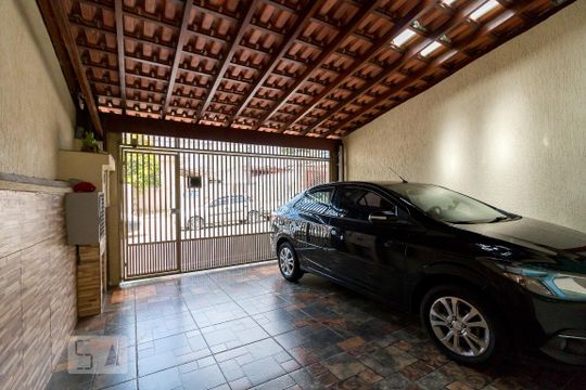 Garagem de casa à venda com 3 quartos, 250m² em Jardim Bela Vista, Guarulhos