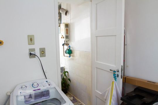 Quarto de Serviço de apartamento à venda com 3 quartos, 74m² em Jardim Botânico, Rio de Janeiro