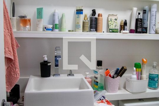 Banheiro do Quarto 1 de apartamento à venda com 2 quartos, 62m² em Vila Guilherme, São Paulo