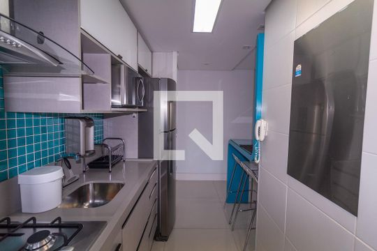 Cozinha de apartamento à venda com 3 quartos, 67m² em Vila Bela, São Paulo