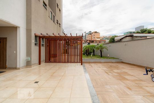 Apartamento à venda com 3 quartos, 90m² em Santa Cruz, Belo Horizonte