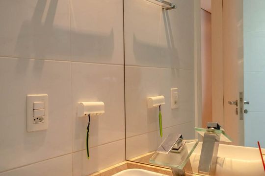 Banheiro de apartamento para alugar com 2 quartos, 47m² em Mooca, São Paulo