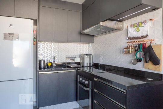 Cozinha de apartamento à venda com 1 quarto, 41m² em Barra Funda, São Paulo